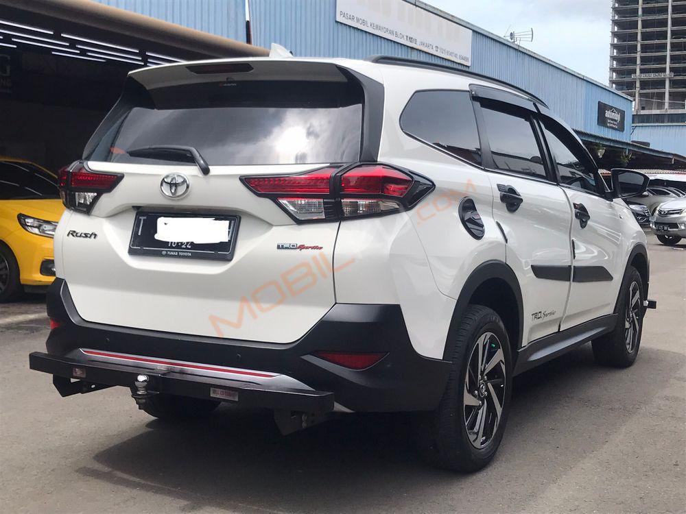 Mobil Toyota Rush 2019