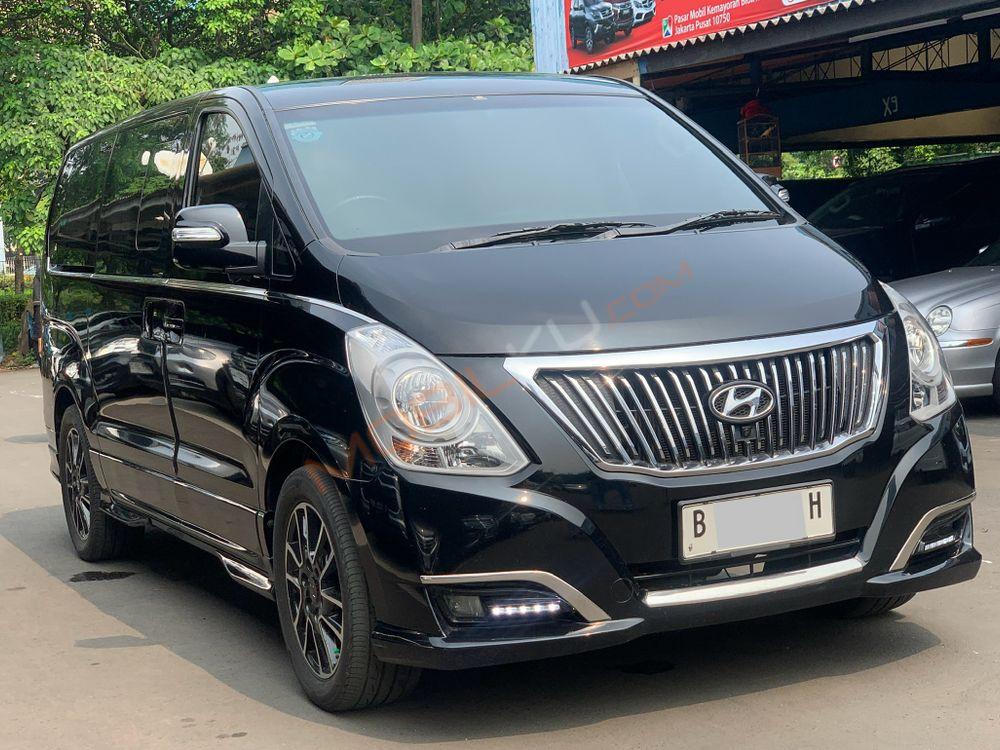 Mobil Hyundai H-1 2018