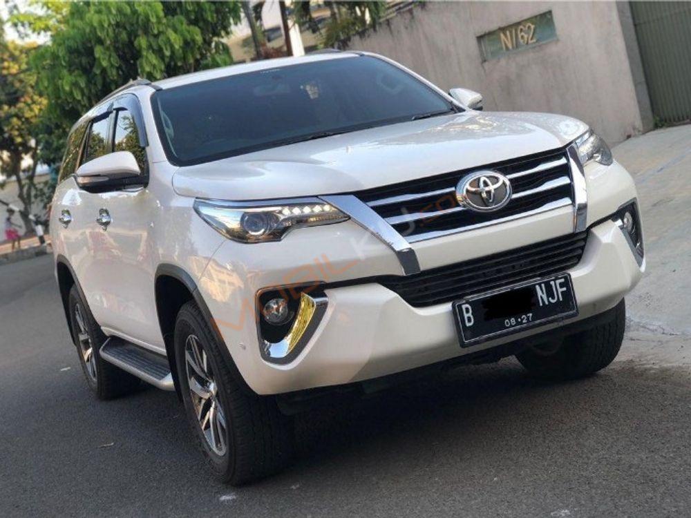 Mobil Toyota Fortuner 2017