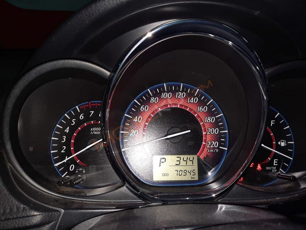 Mobil Toyota Yaris 2017
