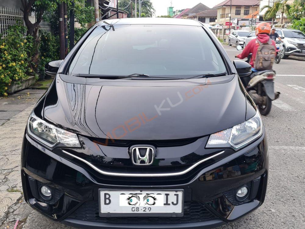 Mobil Honda Jazz 2019