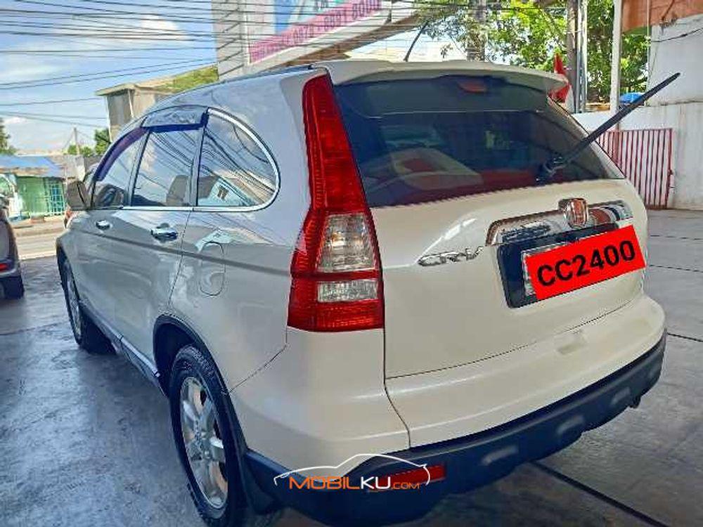 Mobil Honda CR-V 2009