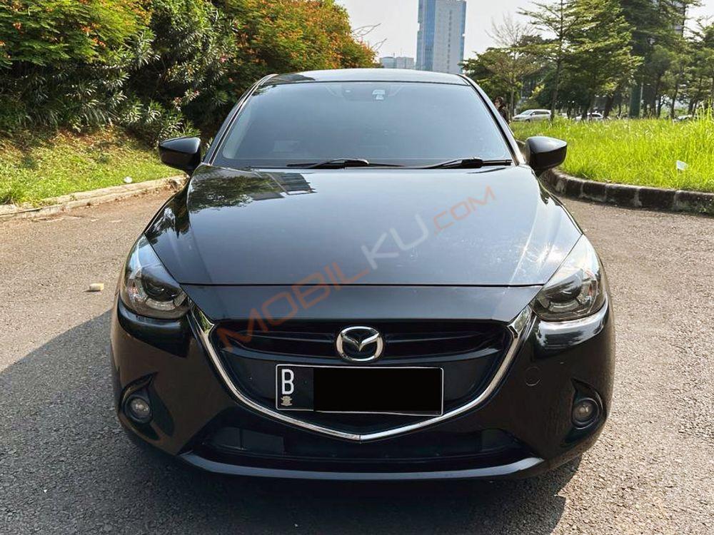 Mobil Mazda 2 Hatchback 2017