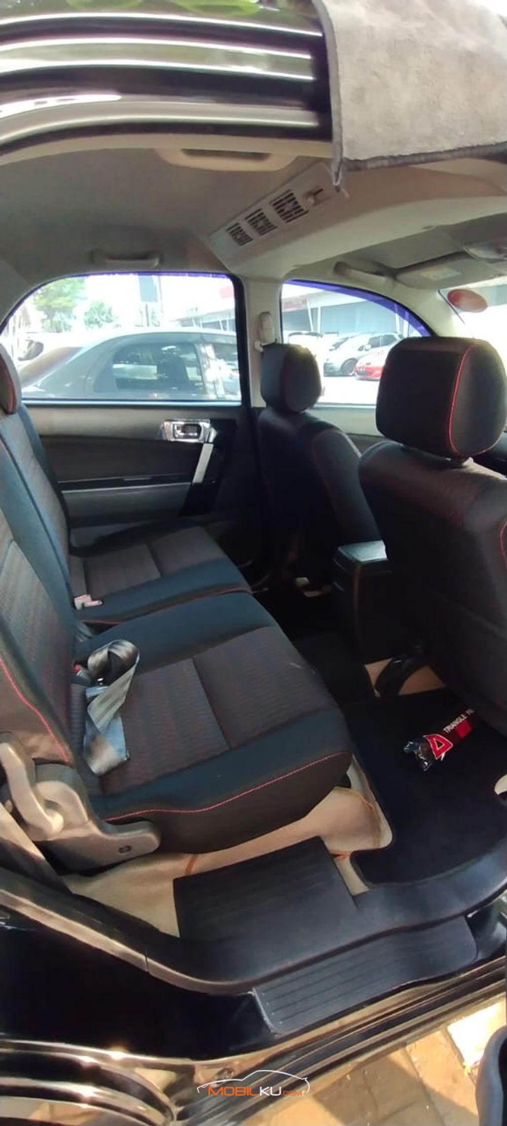 Mobil Daihatsu Terios 2017