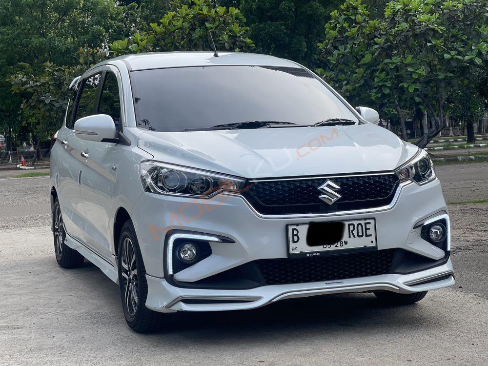 Mobil Suzuki Ertiga 2022