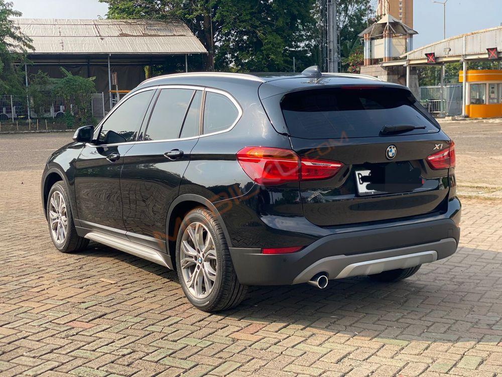 Mobil BMW X1 2019