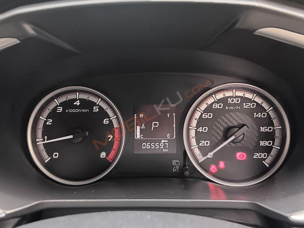 Mobil Mitsubishi Xpander 2021