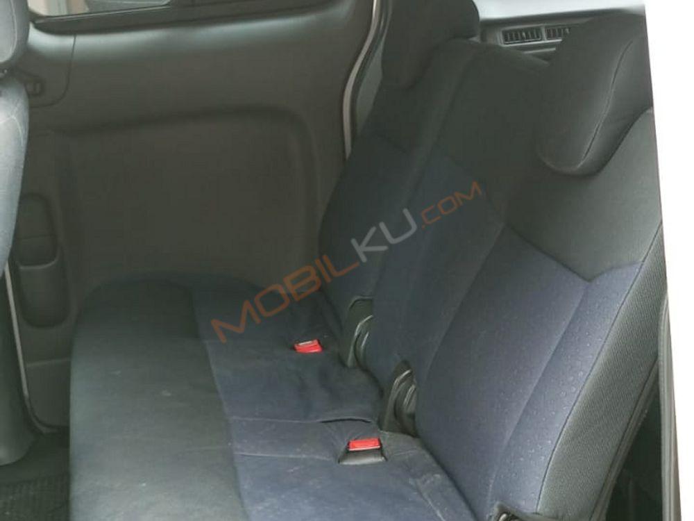 Mobil Nissan Evalia 2013