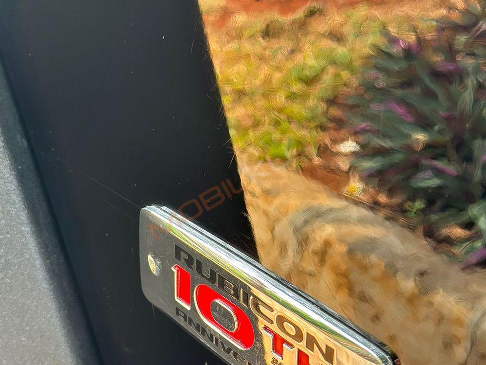 Mobil Jeep Wrangler 2013