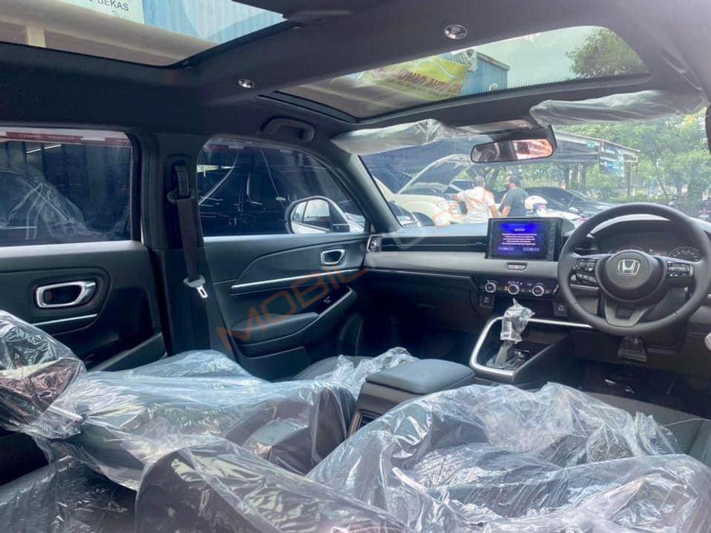 Mobil Honda HR-V 2022