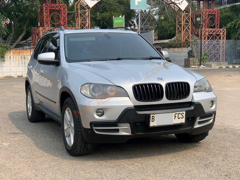 Mobil BMW X5 2008
