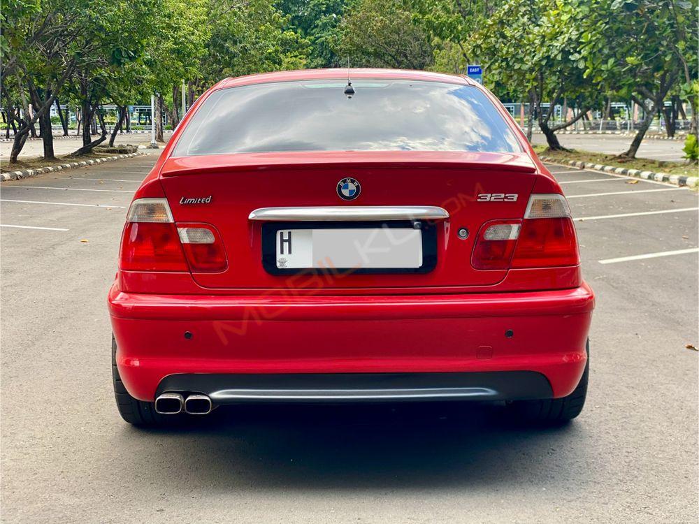 Mobil BMW 3 Series 2000