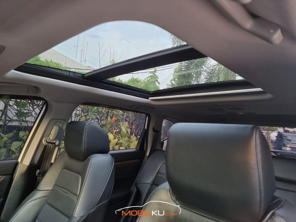 Mobil Honda CR-V 2018