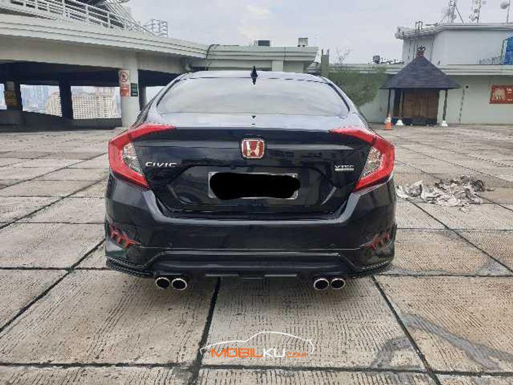 Mobil Honda Civic Sedan 2017