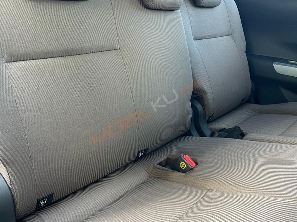 Mobil Toyota Calya 2018