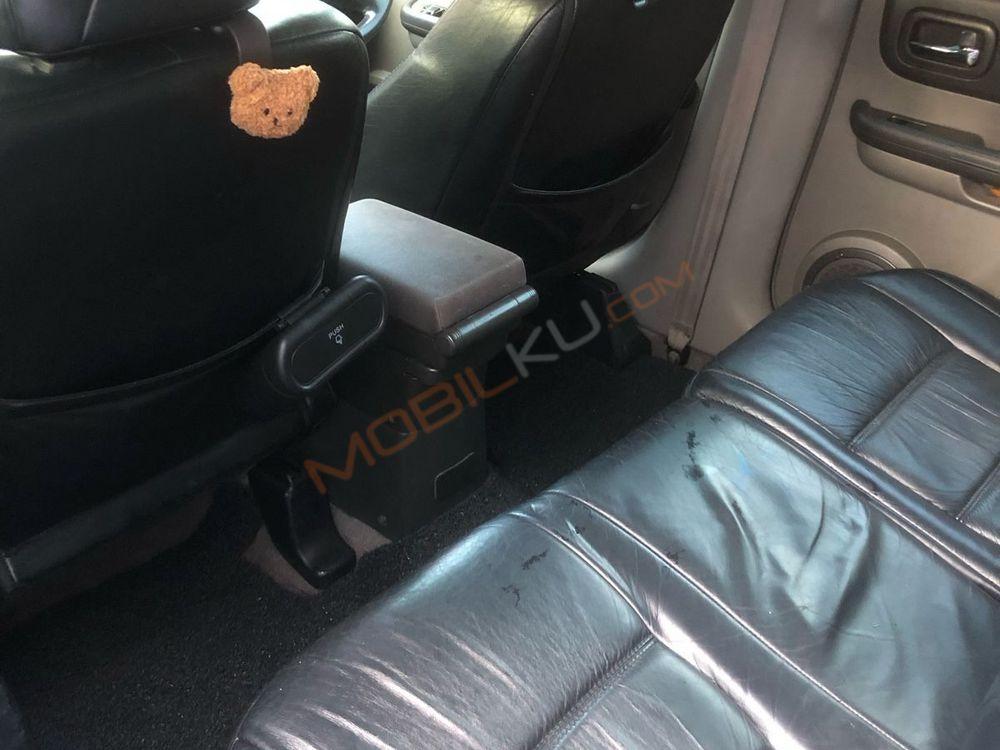 Mobil Nissan X-Trail 2006