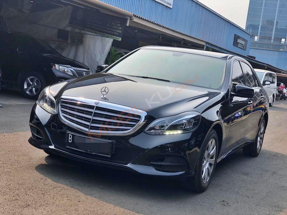 Mobil Mercedes-Benz E-Class 2016