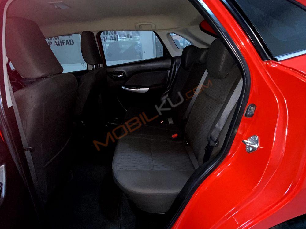 Mobil Suzuki Baleno 2019