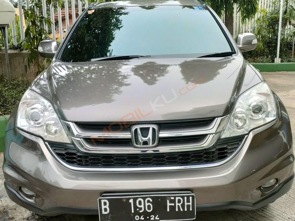 Mobil Honda CR-V 2011