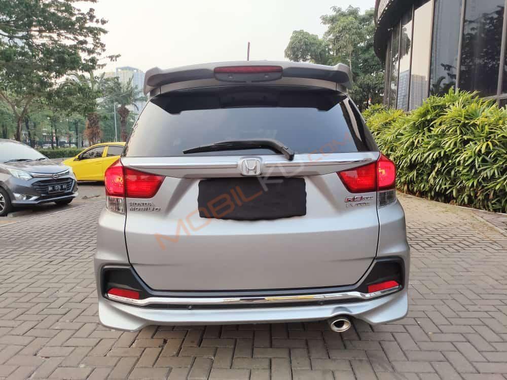 Mobil Honda Mobilio 2017