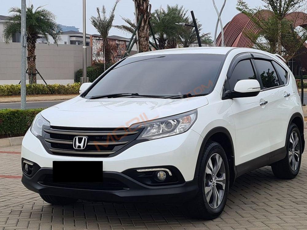 Mobil Honda CR-V 2013