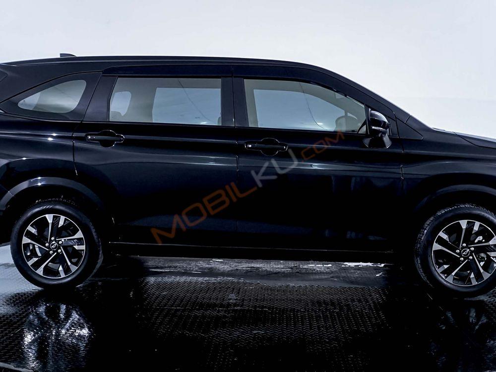 Mobil Daihatsu Xenia 2023