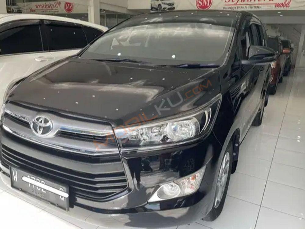 Mobil Toyota Kijang Innova 2019