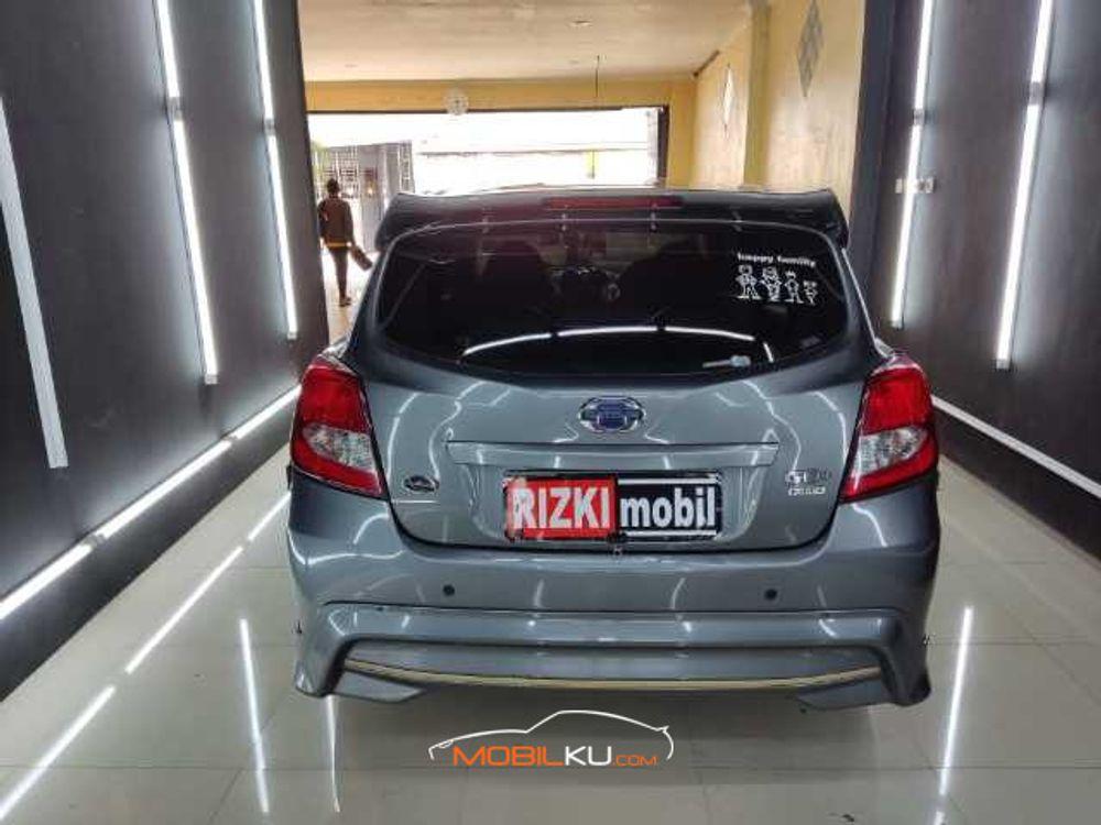 Mobil Datsun GO+ 2016