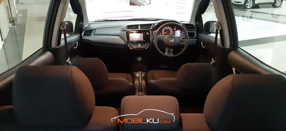 Mobil Honda Mobilio 2017