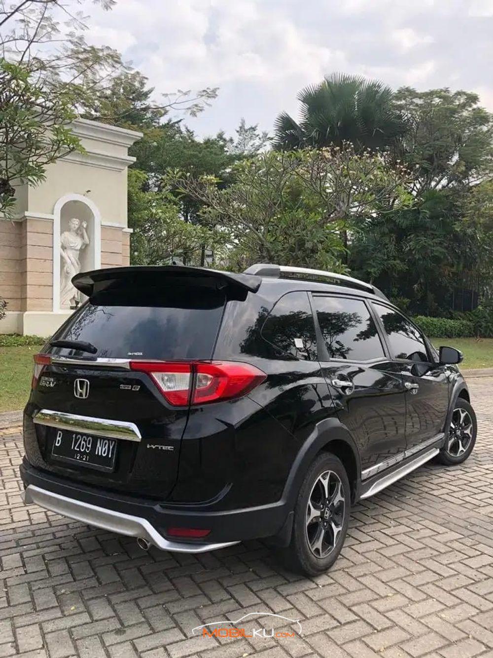 Mobil Honda BR-V 2016