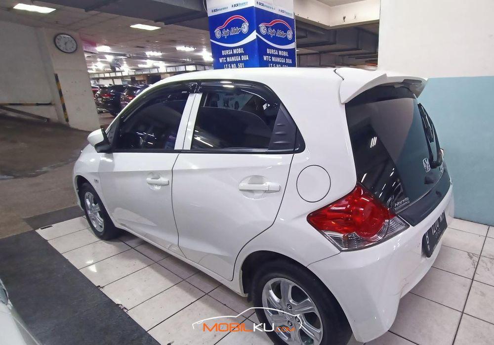 Mobil Honda Brio 2017