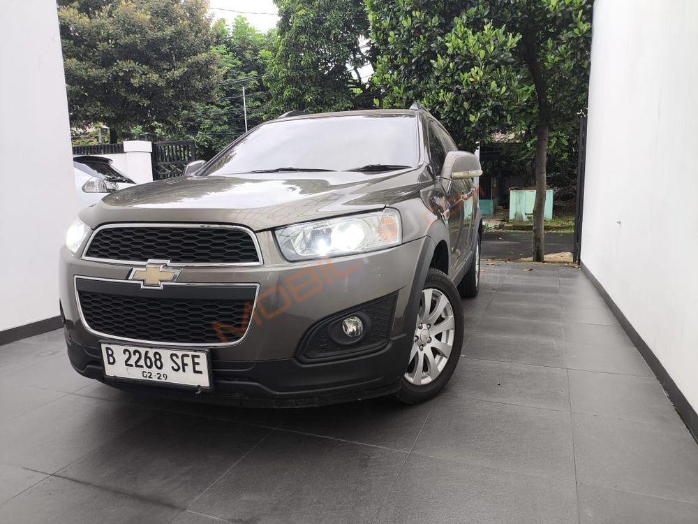 Mobil Chevrolet Captiva 2015