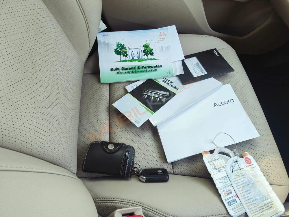 Mobil Honda Accord 2017