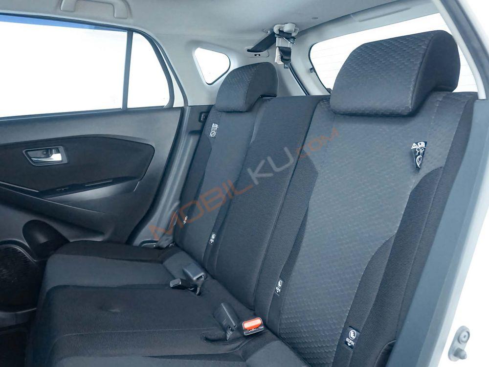 Mobil Daihatsu Sirion 2022