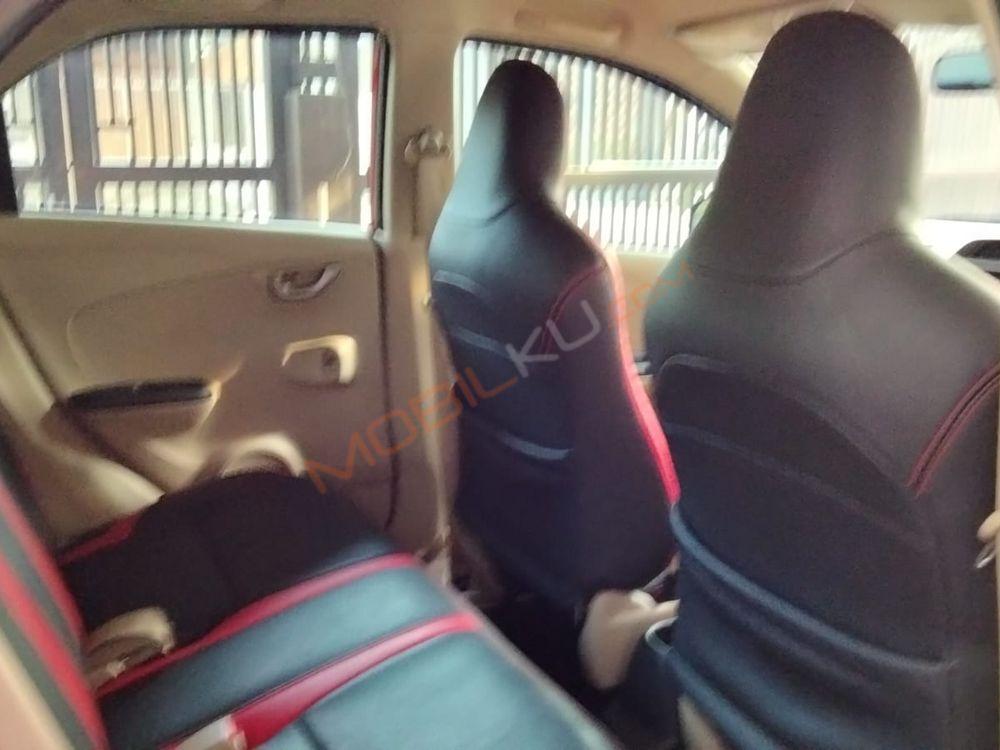 Mobil Honda Brio 2017