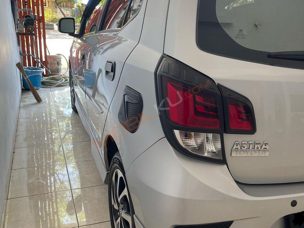 Mobil Toyota Agya 2019