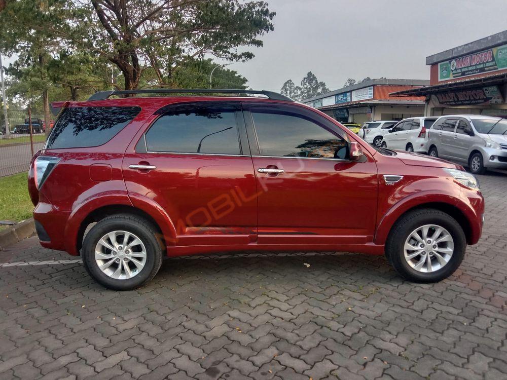 Mobil Daihatsu Terios 2015