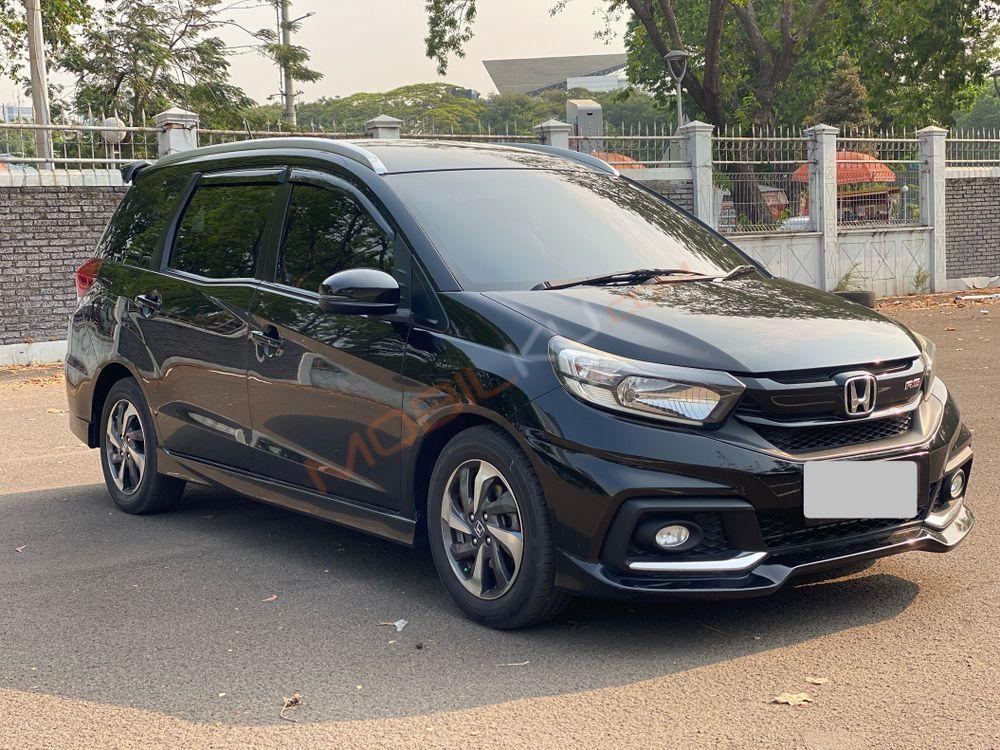 Mobil Honda Mobilio 2017