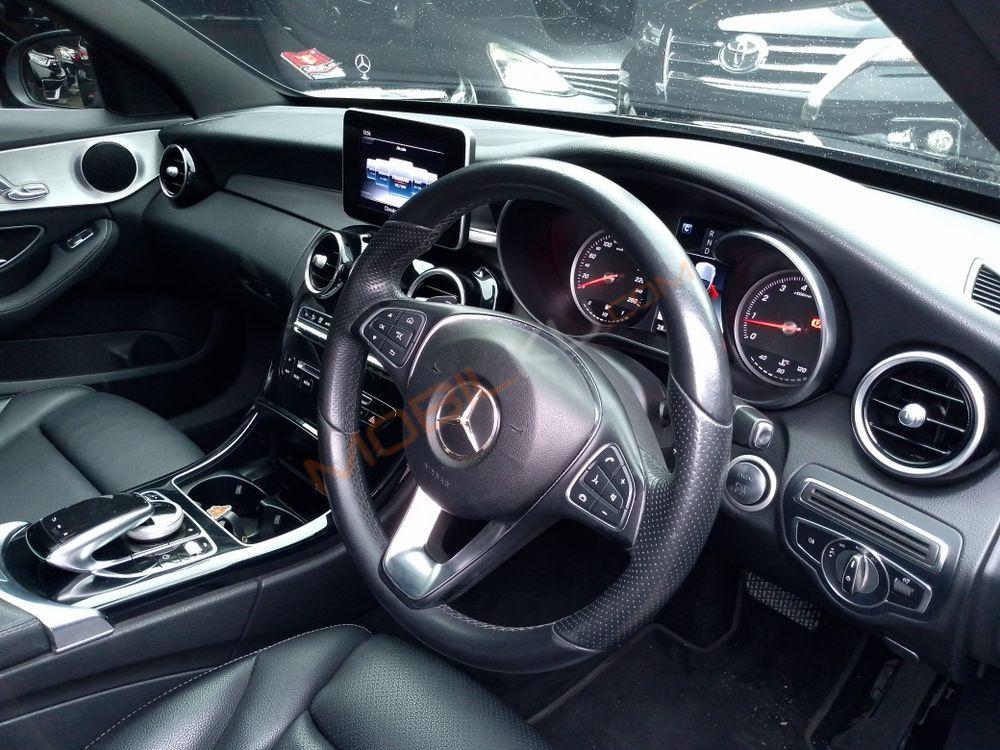 Mobil Mercedes-Benz C-Class 2018