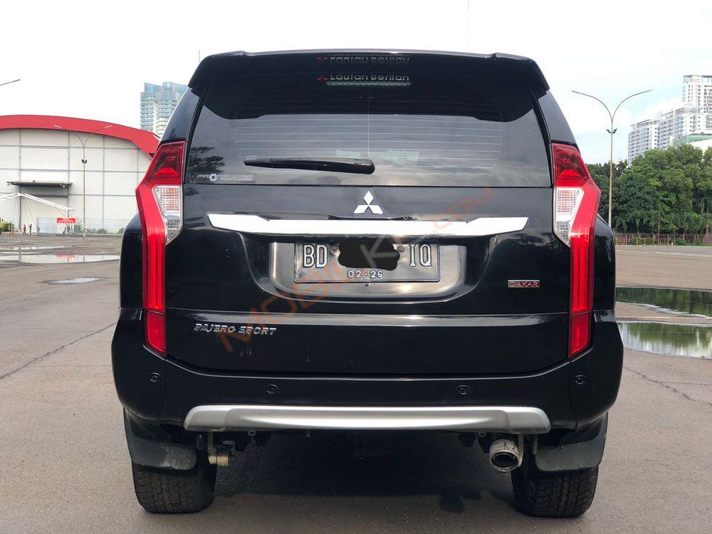 Mobil Mitsubishi Pajero Sport 2018
