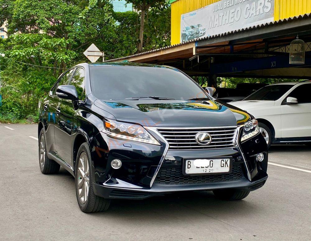 Mobil Lexus RX 2014