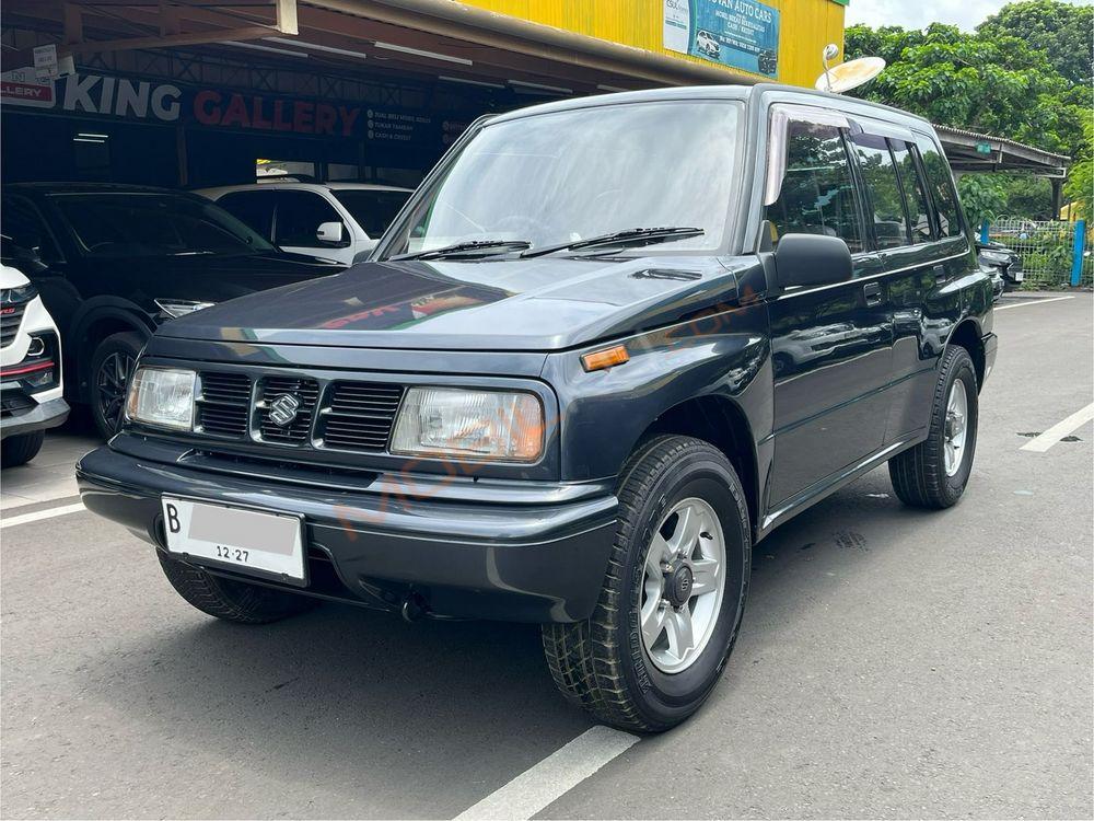 Mobil Suzuki Sidekick 1997