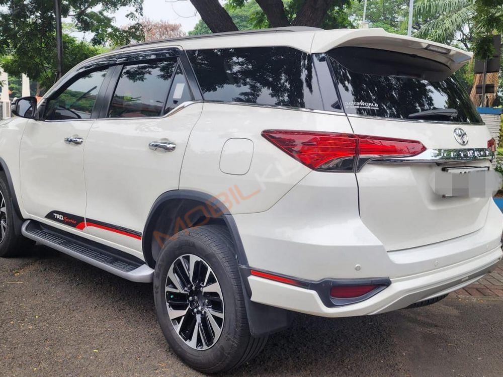 Mobil Toyota Fortuner 2019