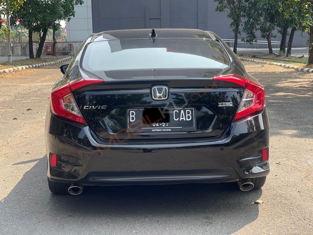 Mobil Honda Civic Sedan 2017