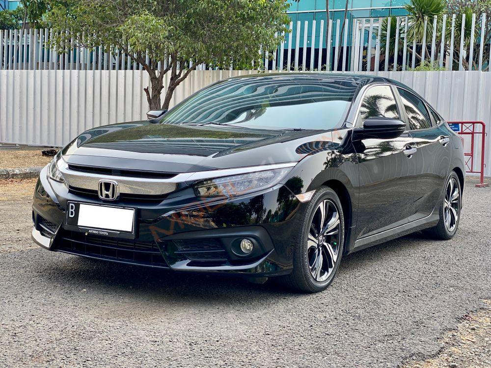 Mobil Honda Civic Sedan 2017