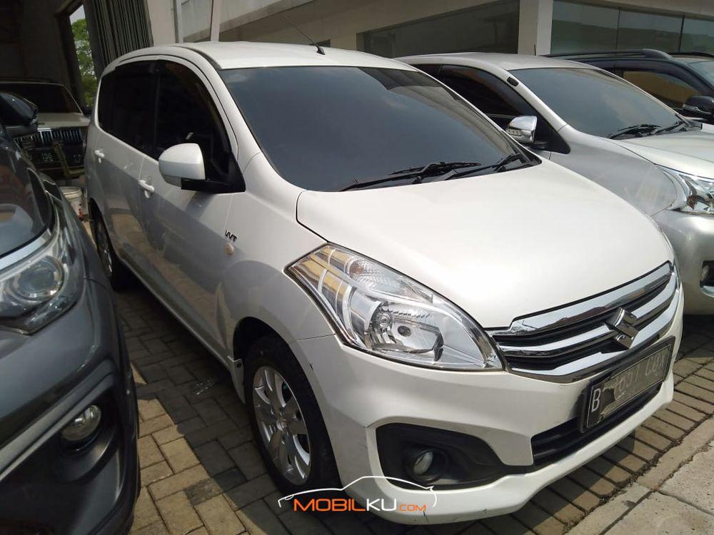 Mobil Suzuki Ertiga 2018