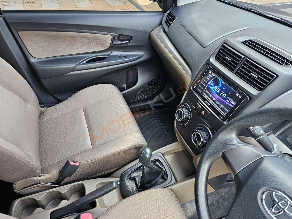 Mobil Toyota Avanza 2018