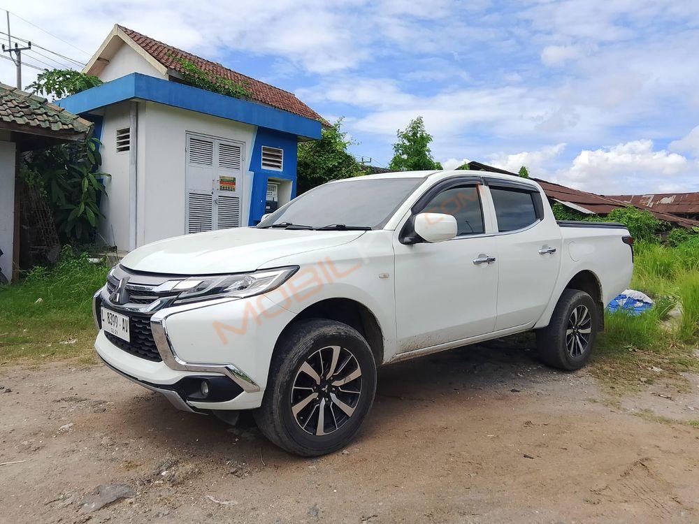 Mobil Mitsubishi Triton 2018