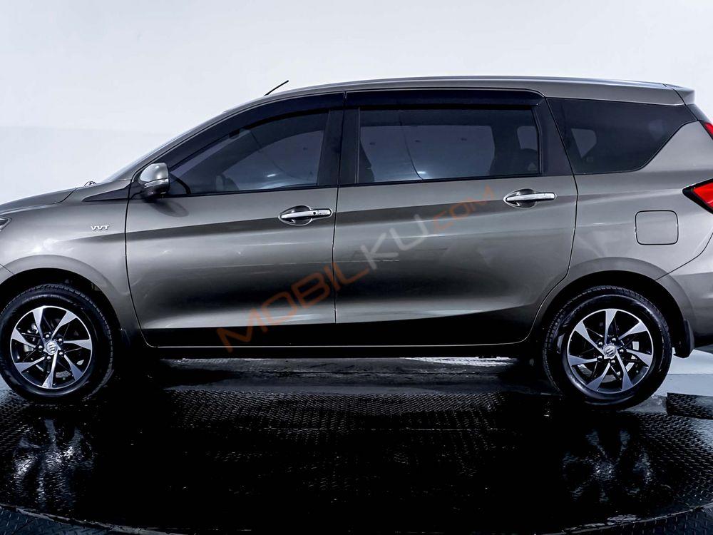 Mobil Suzuki Ertiga 2023