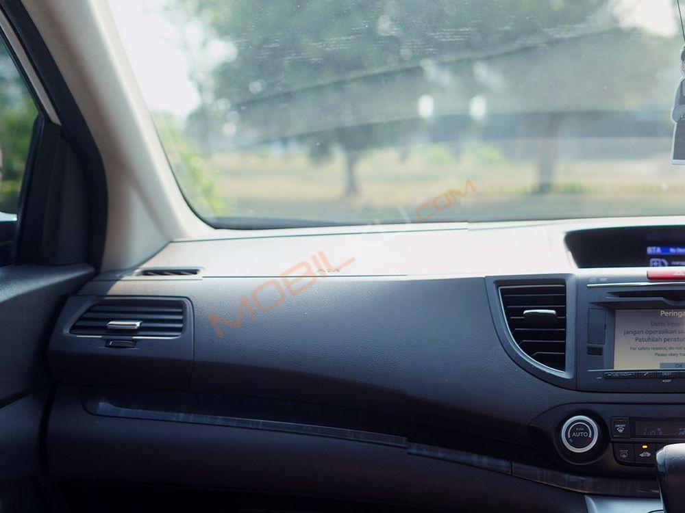 Mobil Honda CR-V 2013